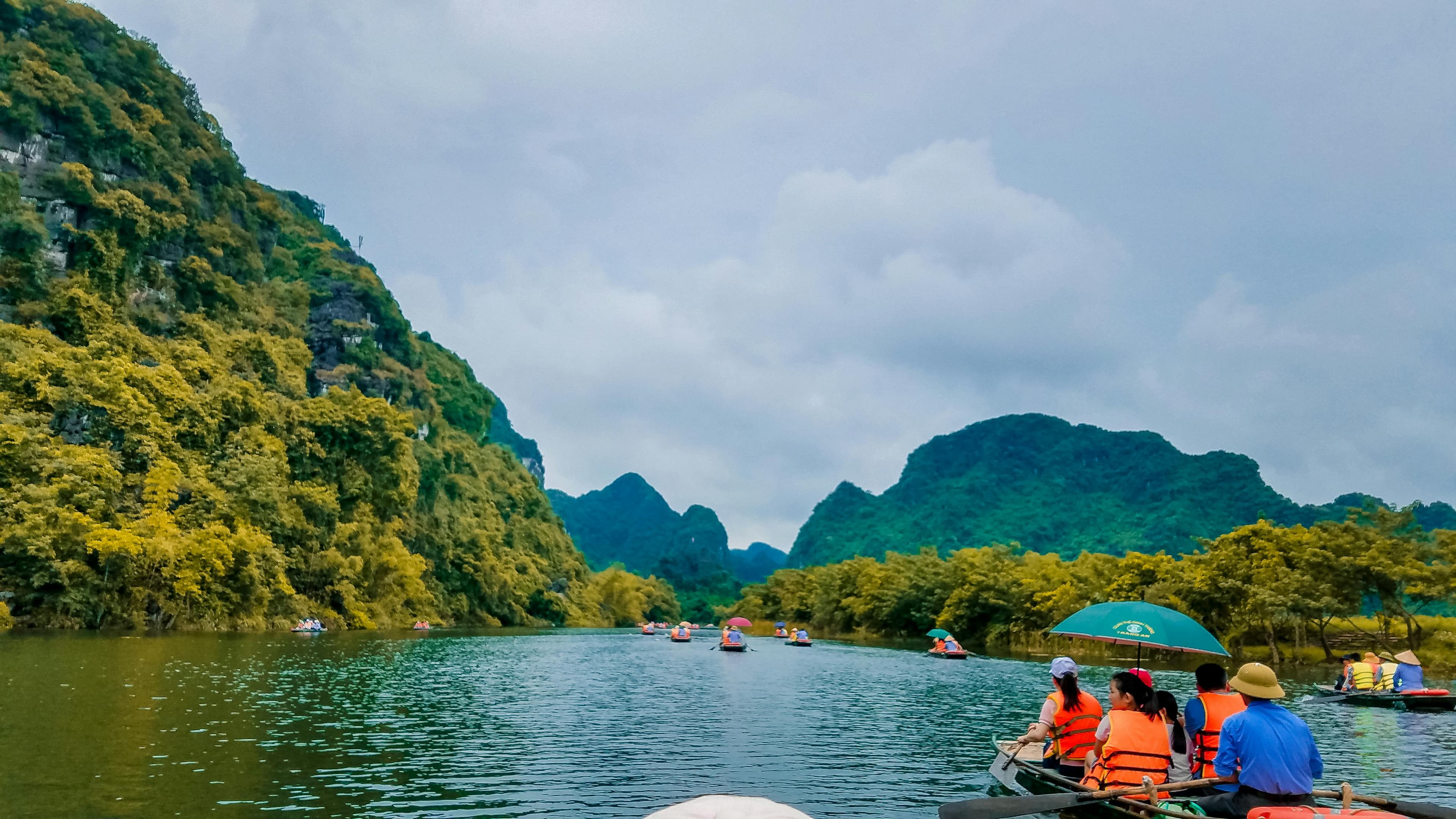 Vietnam e-Visa for Indians: Step-by-Step Guide, Fees & Documents (2026)